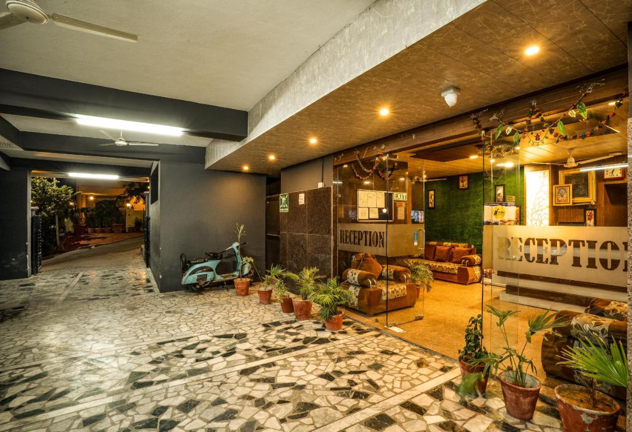 Tripli Udaipur Ξενοδοχείο Εξωτερικό φωτογραφία