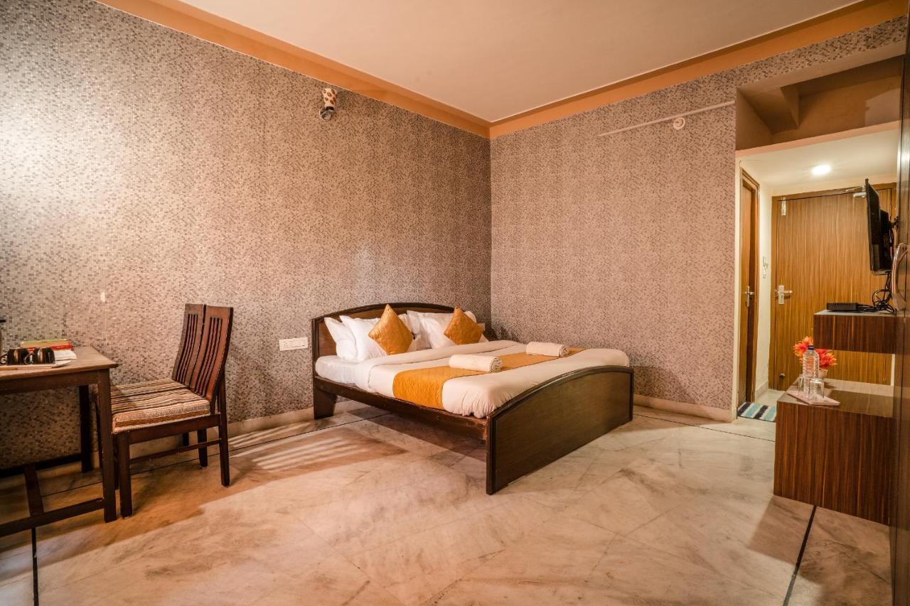 Tripli Udaipur Ξενοδοχείο Εξωτερικό φωτογραφία